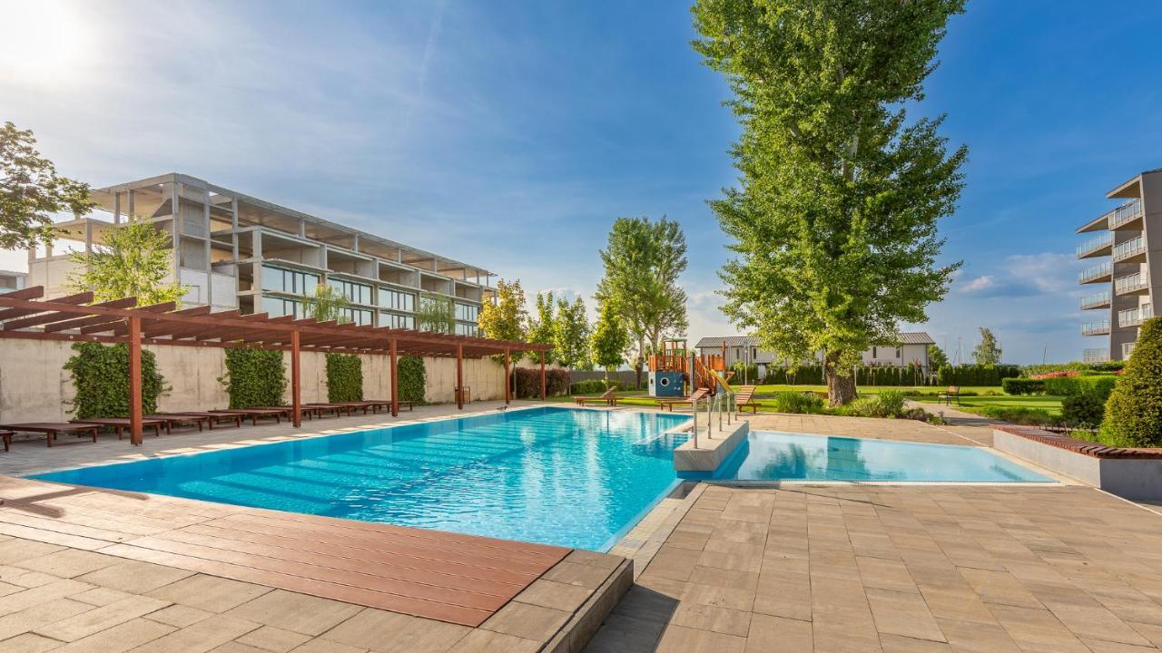 Admiral Luxury IV Apartman By Bltn Lejlighed Siófok Eksteriør billede